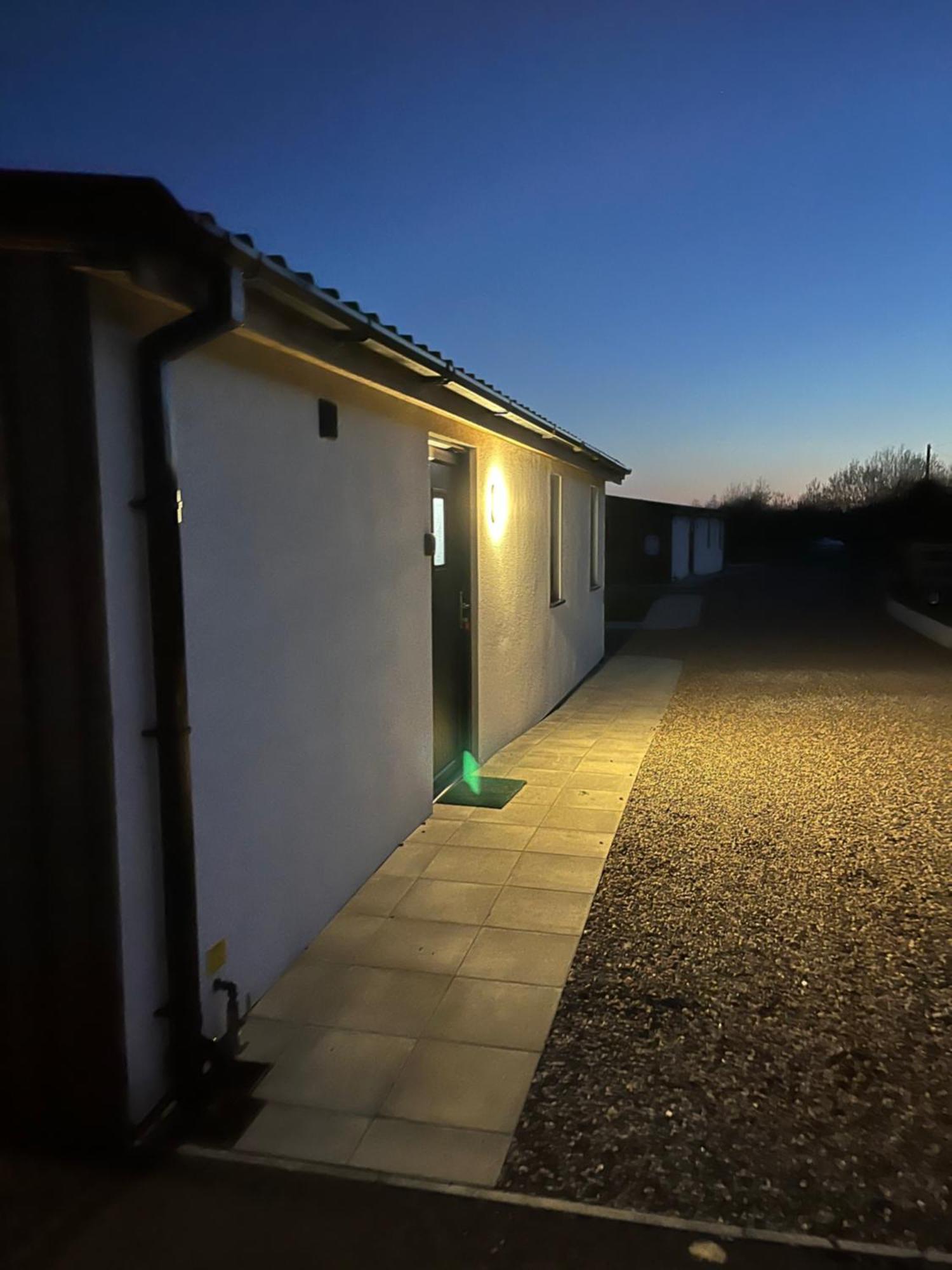 Killyfole Lakeside Lodges Corranny Exterior photo