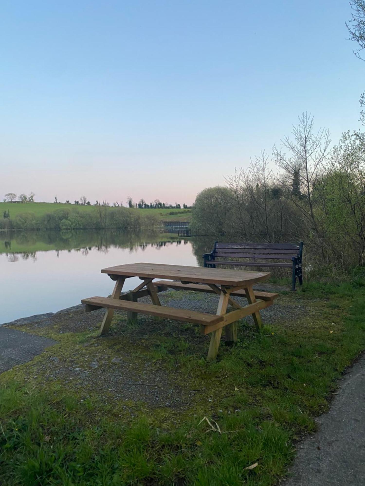Killyfole Lakeside Lodges Corranny Exterior photo