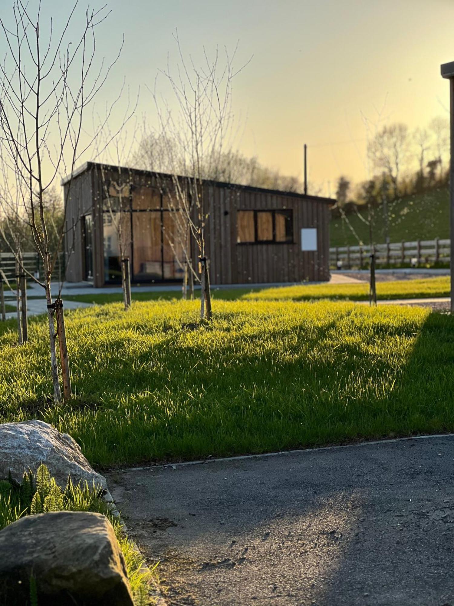 Killyfole Lakeside Lodges Corranny Exterior photo