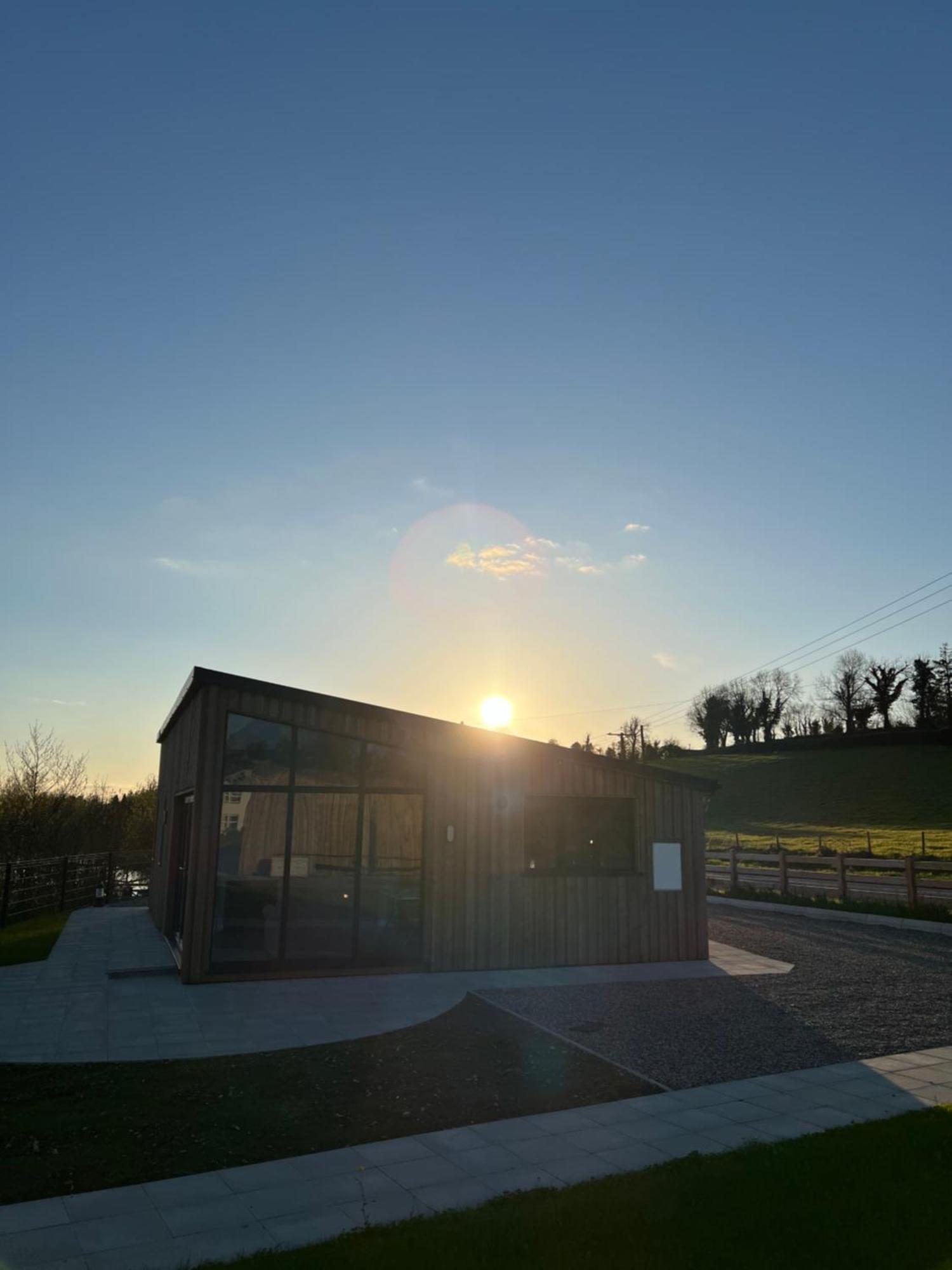 Killyfole Lakeside Lodges Corranny Exterior photo