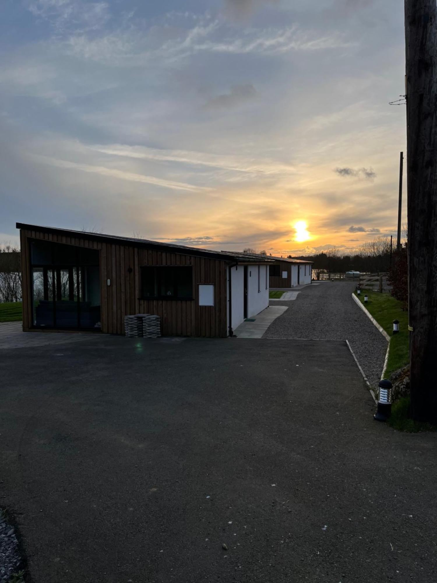 Killyfole Lakeside Lodges Corranny Exterior photo